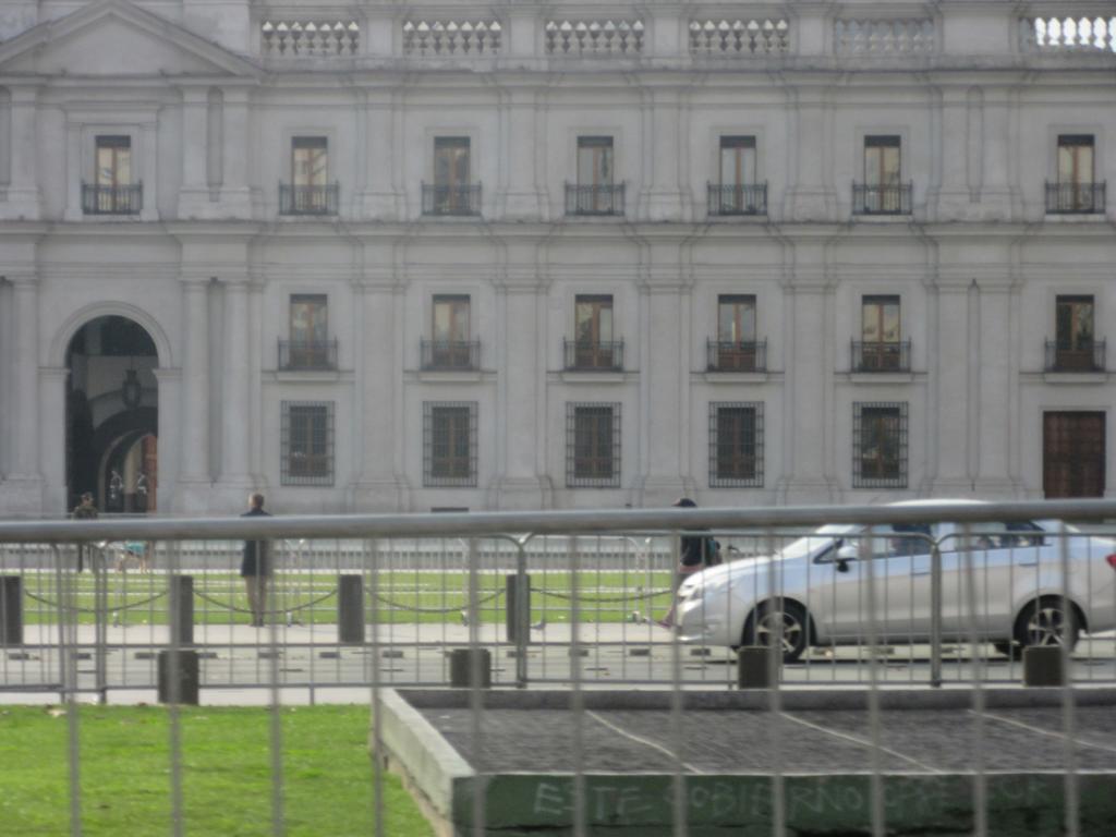 Апартаменти Departamento Paseo Bulnes Metro La Moneda Сантьяго Екстер'єр фото
