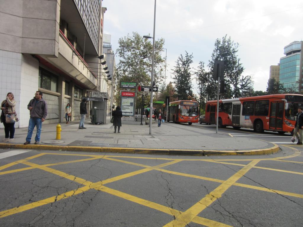 Апартаменти Departamento Paseo Bulnes Metro La Moneda Сантьяго Екстер'єр фото